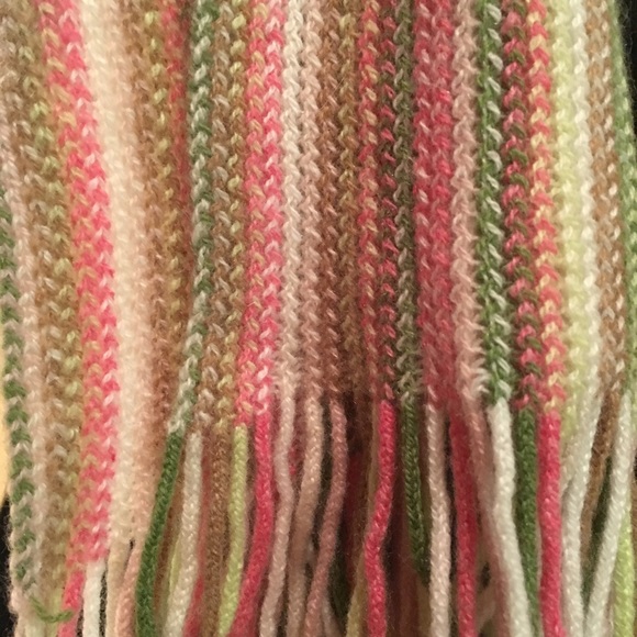 100% Cashmere scarf. Maria Diripabianca